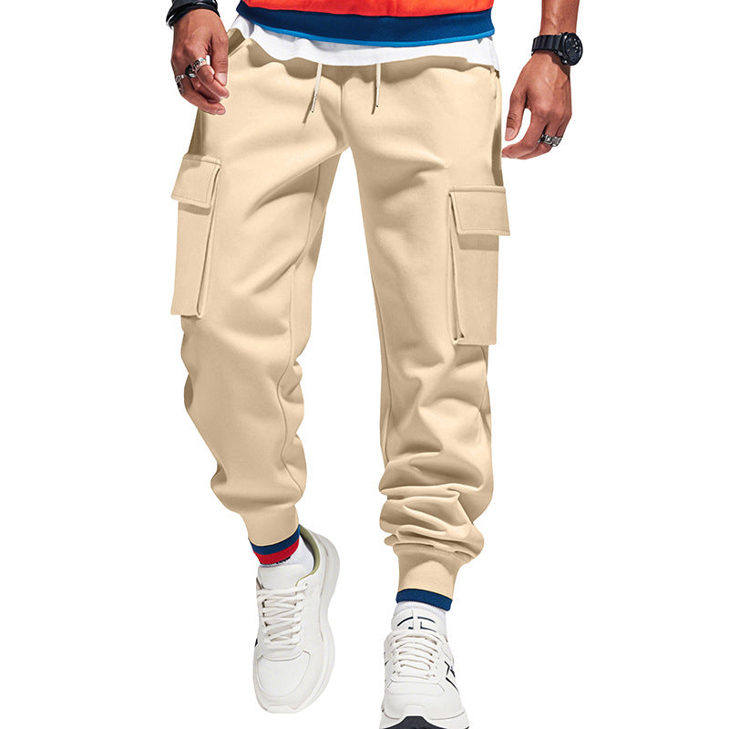 Men's cargo pants with elastic waistband and practical side pockets Chic and style