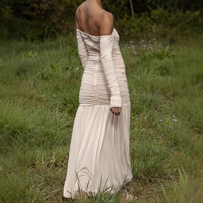 Dames Robe Maxi Élégant Off-Shoulder avec Design Cintré et Jupe Fluide Chic und Stil