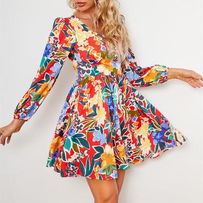 Robe courte pour femmes avec décolleté en V étroit et longues manches bouffantes Chic und Stil