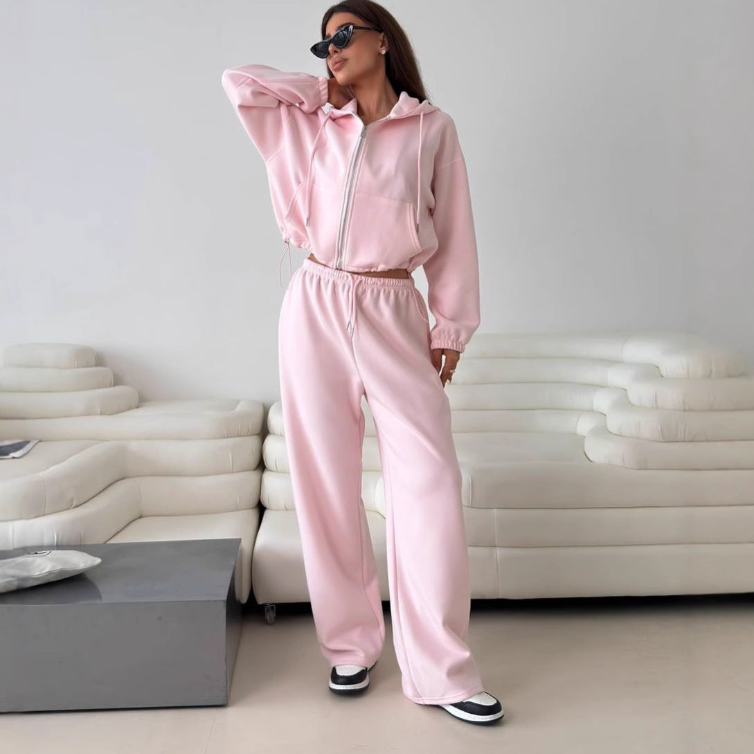 Fashionable women's hoodie with a short cut and matching jogger pants Chic and Style