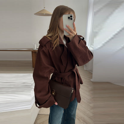 Dames Élégante trench-coat oversize avec ceinture et manches structurées Chic und Stil