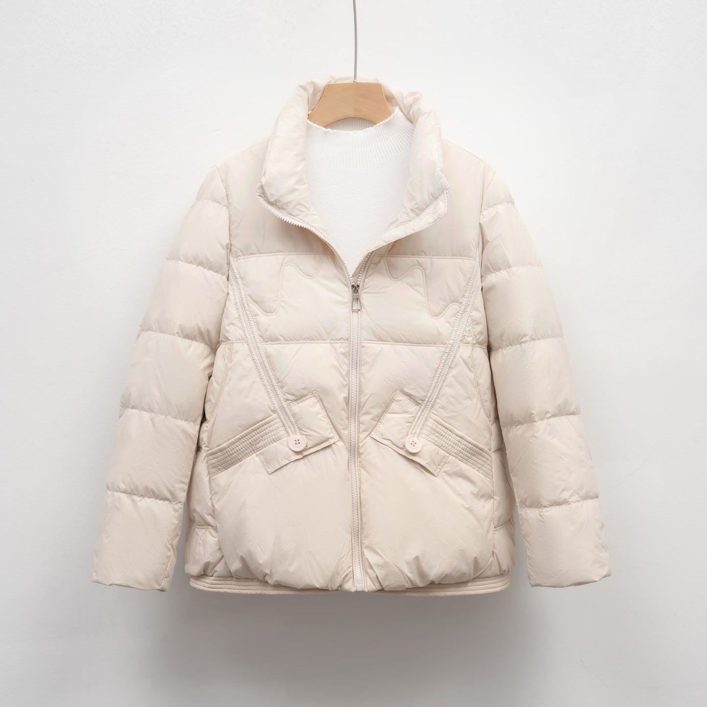 Dames doudoune d'hiver matelassée avec poches pratiques et grand col Chic und Stil