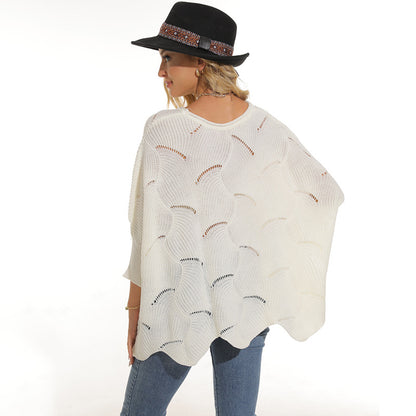 Casual poncho for women in lightweight knits Chic and Style