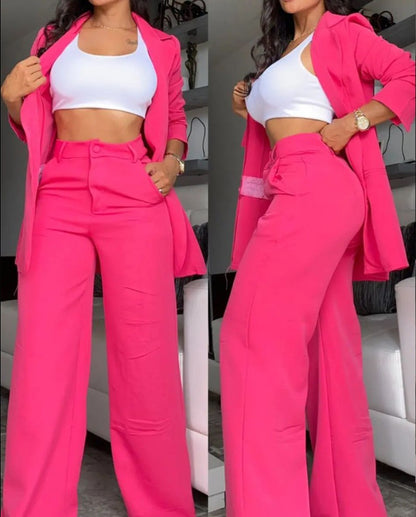 Two-piece women's business suit set with wide pants and fitted jacket Chic und Stil