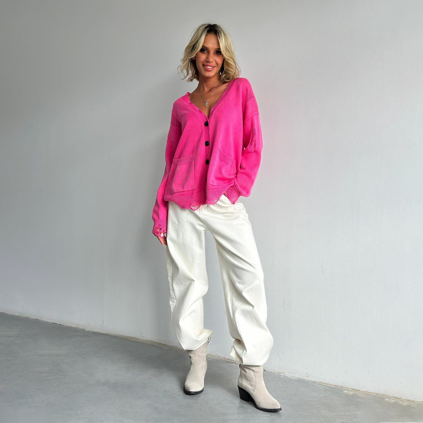 Dames Cardigan en tricot décontracté avec détails en bouton Chic und Stil