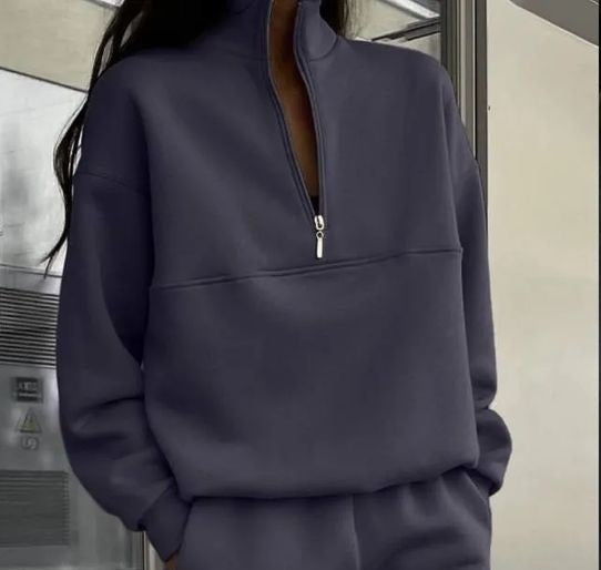 Women's high collar pullover with half zipper Chic und Stil