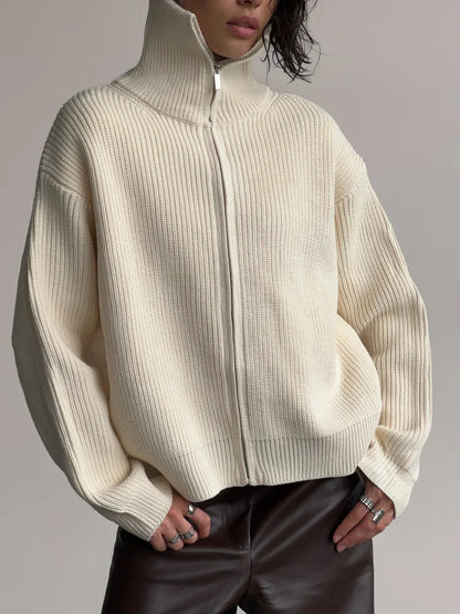 Pull femme avec fermeture éclair haute et motif de mailles structuré Chic und Stil