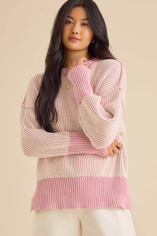 Pull en maille décontracté pour dames avec un motif à côtes moderne et des épaules dénudées Chic und Stil