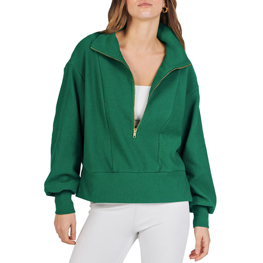 Pull sportif pour femmes avec col haut et fermeture éclair Chic und Stil