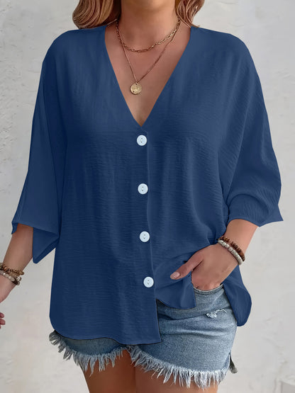 Blouse à manches courtes avantageuse pour dames avec patte de boutonnage et décolleté en V Chic und Stil