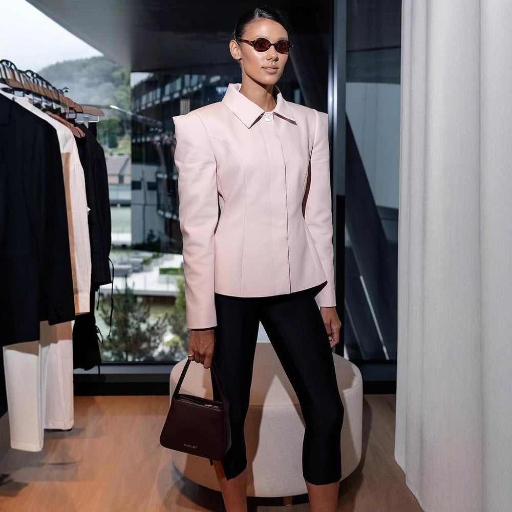 Dames Blazer à la mode avec coupe structurée Chic und Stil