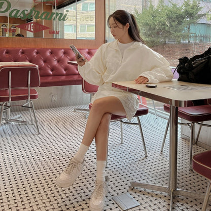 Veste de transition décontractée pour femmes avec col haut et cordon réglable Chic & Stil