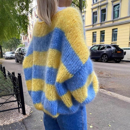 Dames Pull en maille surdimensionné avec motif rayé frappant Chic und Stil