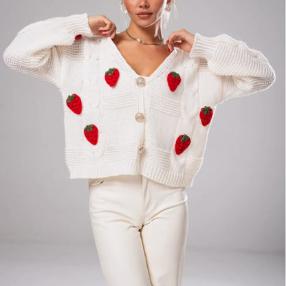 Dames Pull-over fantaisie en tricot avec applications de cerise Chic und Stil