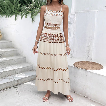 Robe maxi femme avec délicat motif brodé et silhouette aérienne Chic und Stil