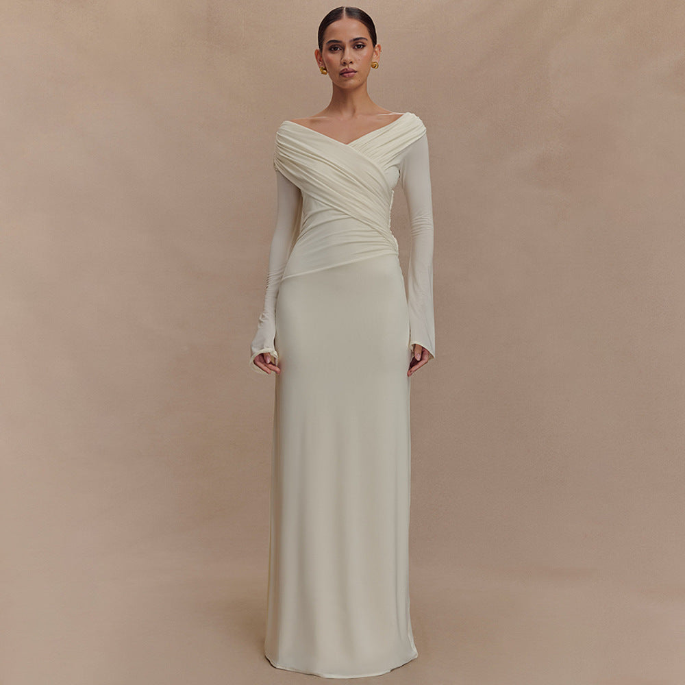 Robe maxi élégante pour femmes avec design décolleté et détails enroulés Chic und Stil
