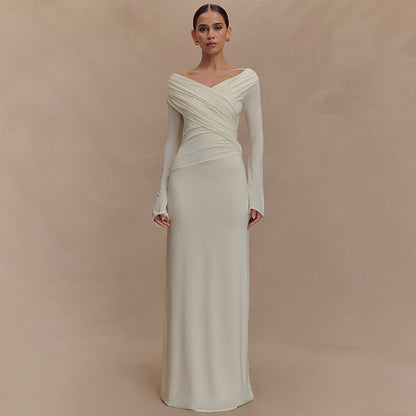 Robe maxi élégante pour femmes avec design décolleté et détails enroulés Chic und Stil