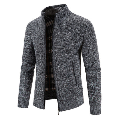 Veste en tricot pour hommes avec col montant moderne et poches pratiques Chic und Stil