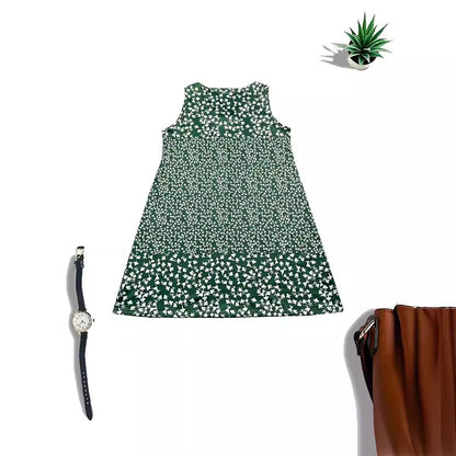 Robe d'été aérienne pour femmes avec un motif floral ludique et une silhouette fluide Chic und Stil