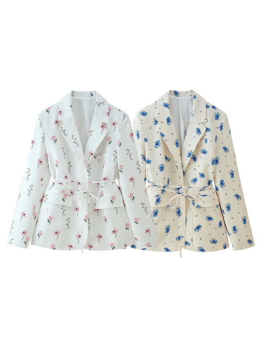 Blazer ajusté pour femmes avec motif floral et ceinture à nouer Chic und Stil