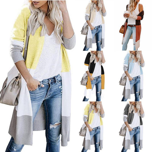 Dames Cardigan en tricot durable et à la mode avec une coupe ouverte et des parties de couleur contrastées Chic und Stil