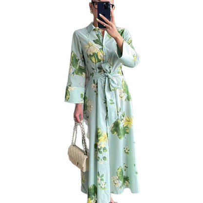 Robe maxi femme avec motifs floraux et ceinture enroulée Chic und Stil