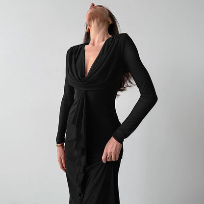 Robe maxi élégante pour femmes avec décolleté en V profond et détail volant Chic und Stil