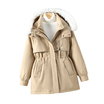 Functional winter jacket for women with removable hood and faux fur trim Chic und Stil