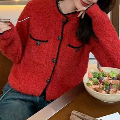Dames Cardigan douillet avec des détails de boutons stylés et des poches appliquées Chic und Stil
