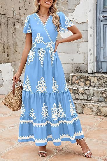 Robe maxi femme avec décolleté en V et détails de broderie contrastés Chic und Stil