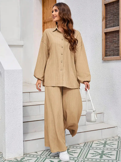 Chic and stylish casual set for women with structured top and wide pants