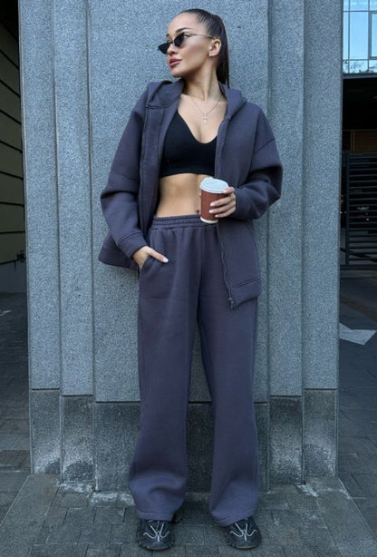 Women's sporty hoodie set with a loose fit and comfortable jogger pants Chic und Stil