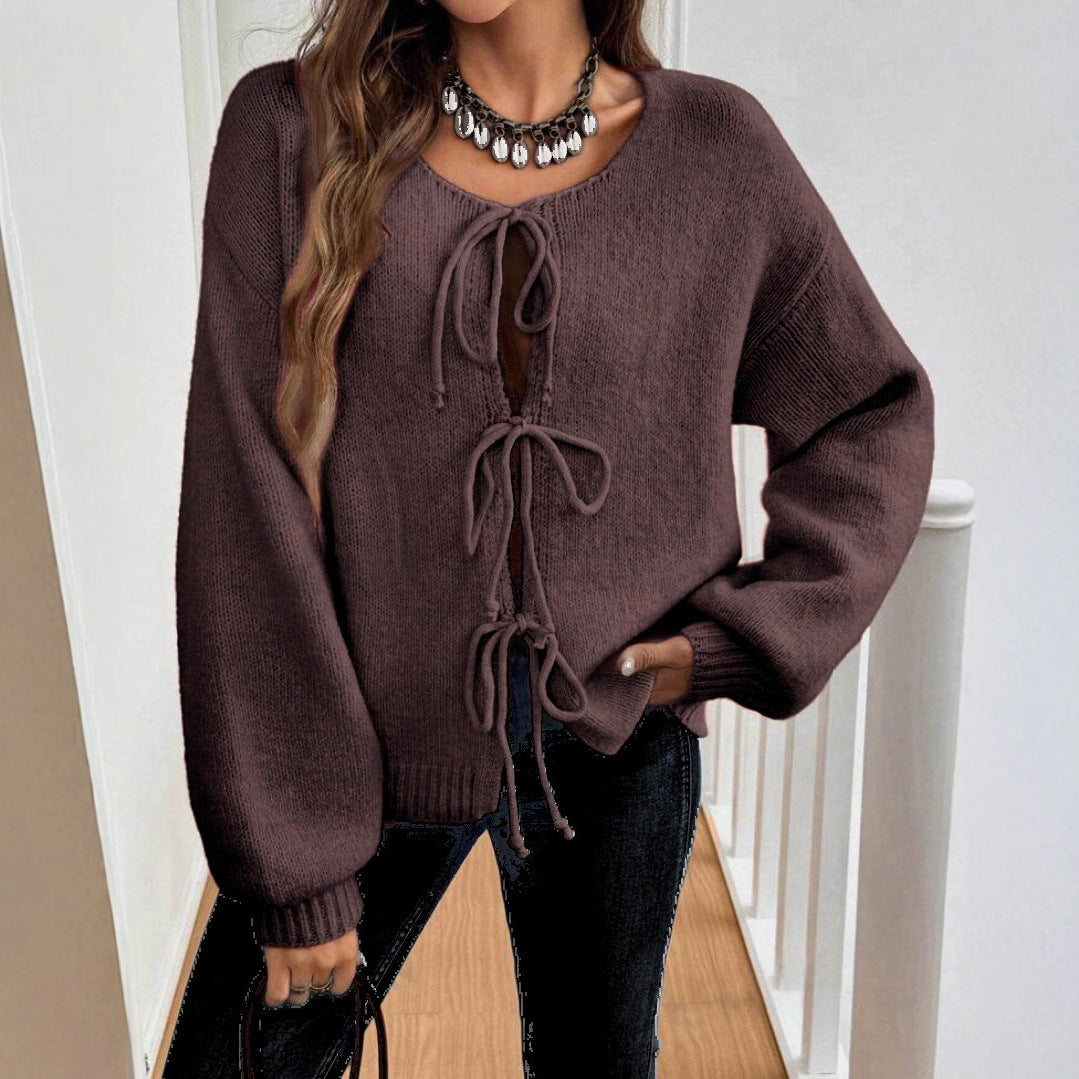 Pull en tricot confortable pour dames avec détail de laçage décoratif et manches amples Chic und Stil
