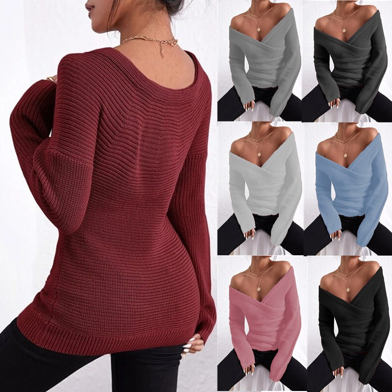 Wrap-over pullover for women with modern V-neck and relaxed fit Chic and Style