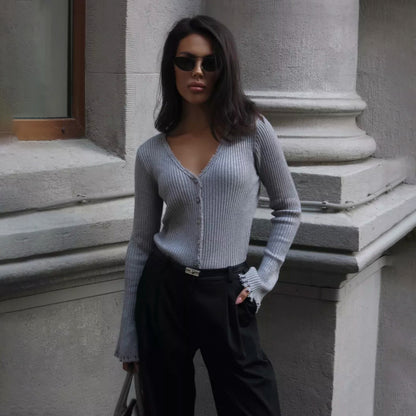 Dames Cardigan côtelé avec détails en volants Chic und Stil