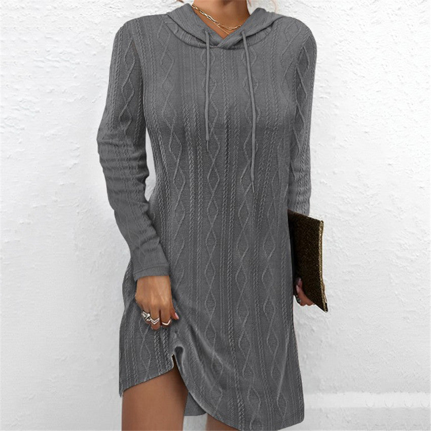 Robe en tricot pour femmes avec capuche et motif en torsades fines Chic und Stil