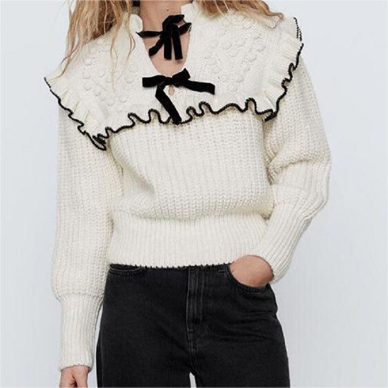 Pull en tricot femme avec col à volants et nœuds décoratifs Chic und Stil