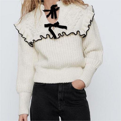 Pull en tricot femme avec col à volants et nœuds décoratifs Chic und Stil