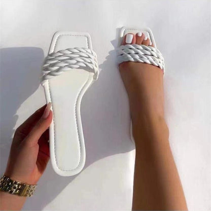 Sandales Slip-On Tressées Chic und Stil pour Femmes