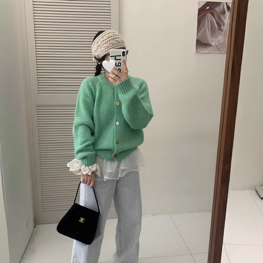 Dames Pull-over douillet avec des boutons colorés et coupe décontractée Chic und Stil