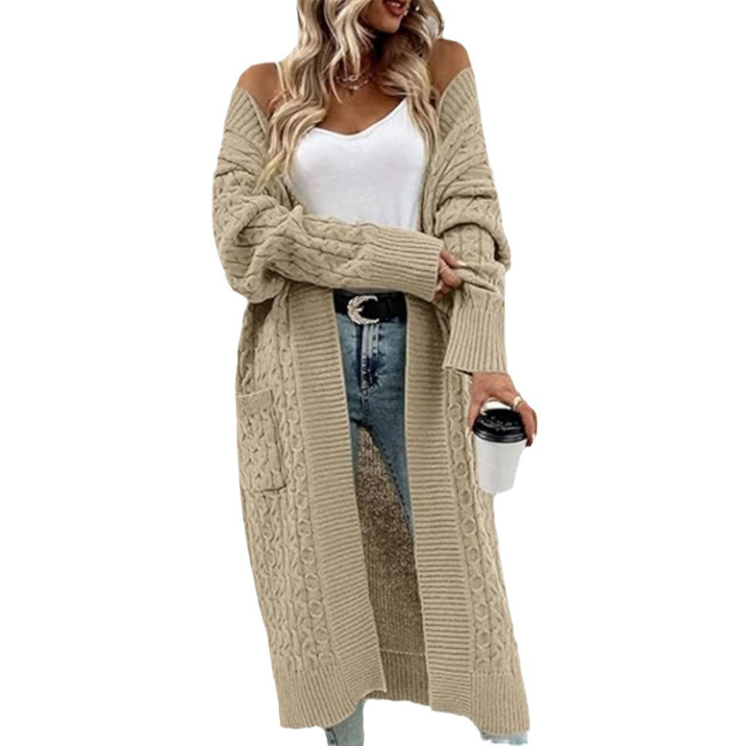 Veste en tricot pour femmes avec design de grosses tresses et poches pratiques Chic und Stil