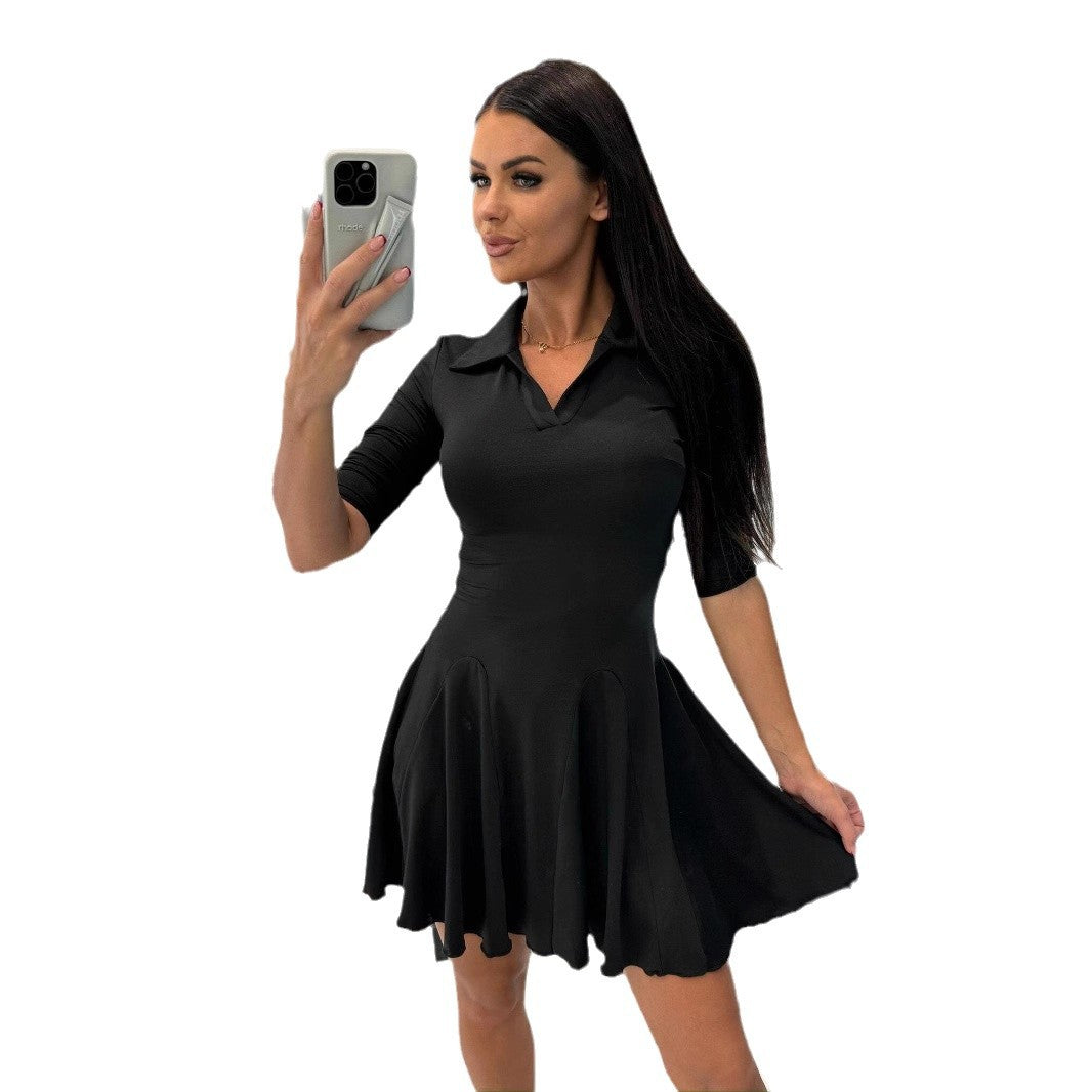 Robe A-ligne pour femmes avec col polo et jupe évasée Chic und Stil