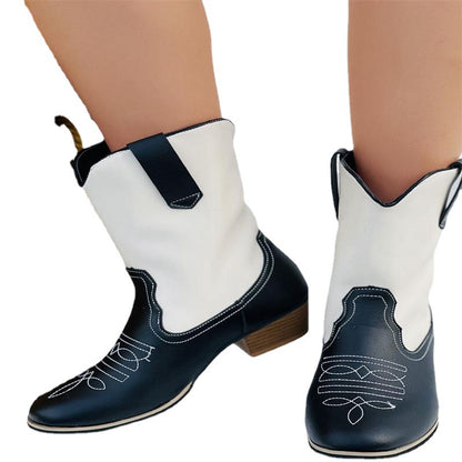 Bottes de cowboy pour femmes avec une broderie riche en détails et une coupe à la mode Chic und Stil
