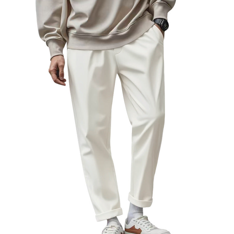 Elegant leisure pants for men with a relaxed fit and elastic waist Chic und Stil