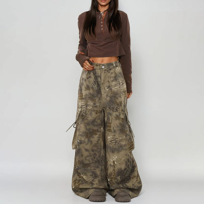Chic and Stylish Women’s Baggy Pants with Casual Side Pockets and Floral Pattern