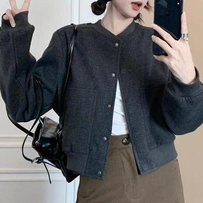 Cardigan tricot casual pour femmes avec une coupe confortable Chic & Stil