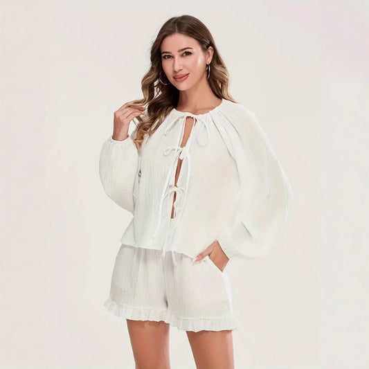 Ensemble décontracté femme en haut élastique et shorts Chic und Stil