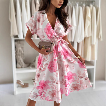 Femme Fleurs Robe Légère Drapée Chic und Stil