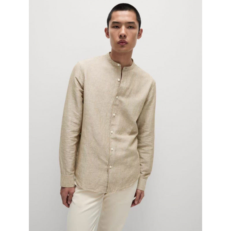 Chemise à manches longues pour hommes avec col montant et motif rayé fin Chic und Stil