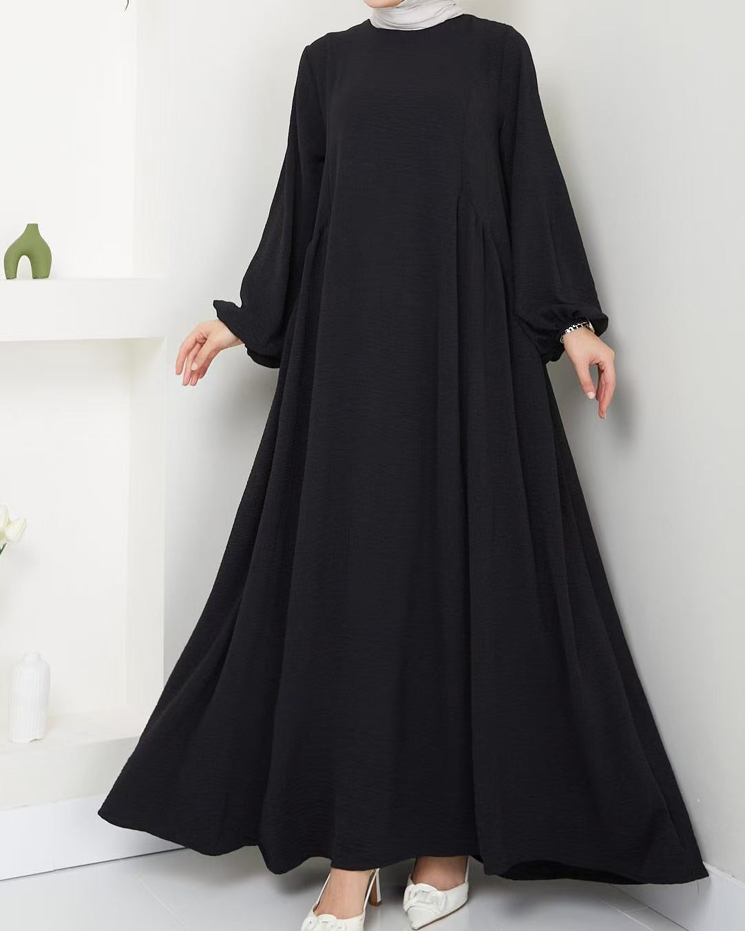 Robe maxi élégante pour dames avec des manches volumineuses et une coupe fluide Chic und Stil
